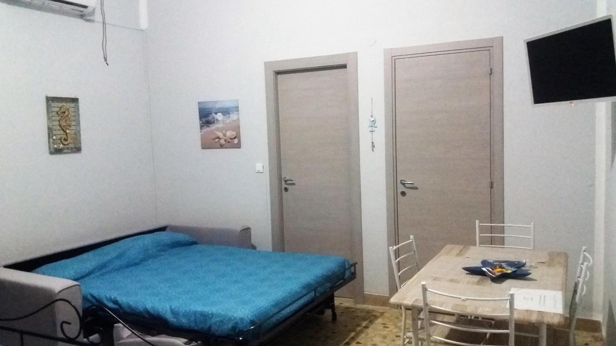 Casa Vacanza Trappeto Palermo 2 Apartment Exterior photo